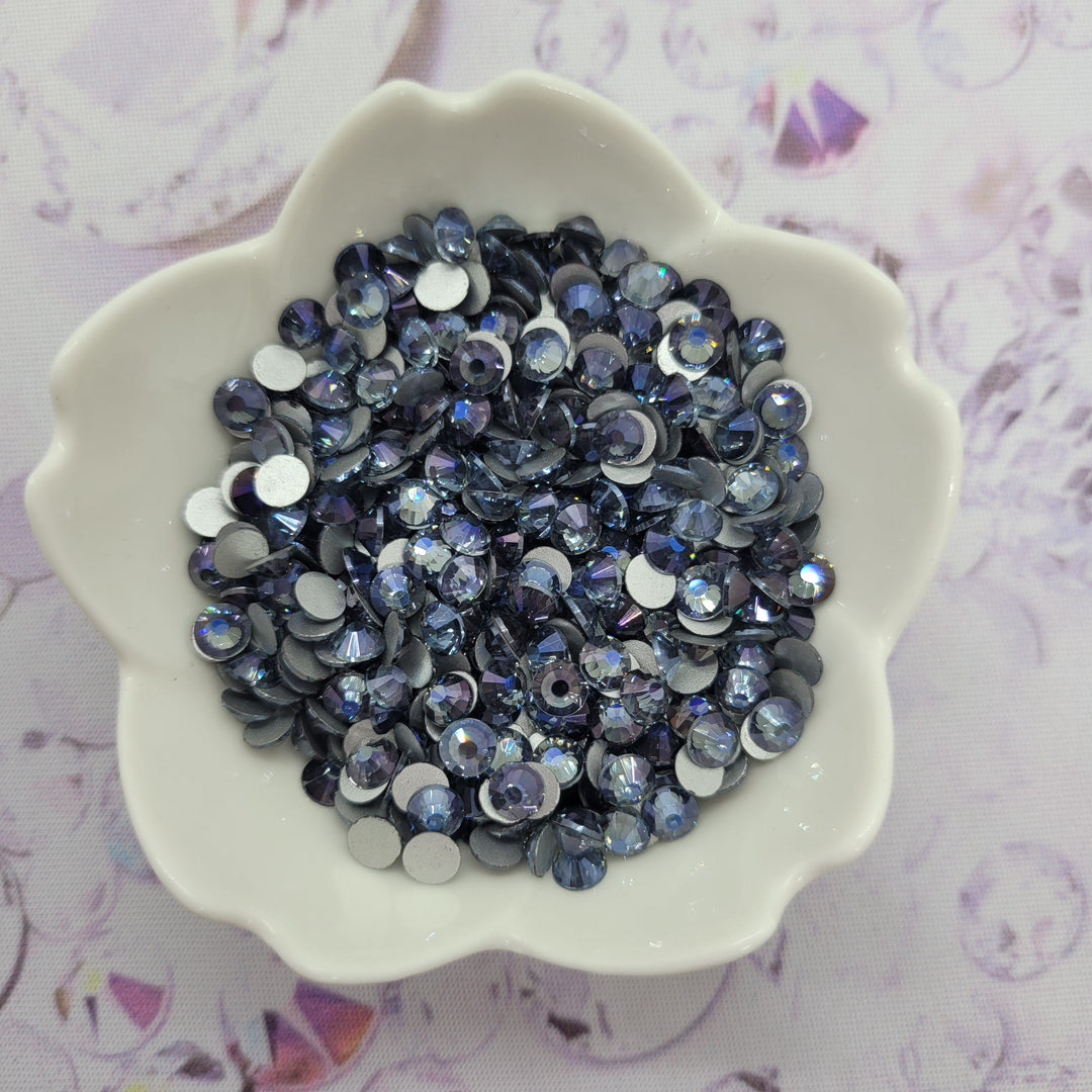 Ghost Purple - KiraKira Glass Rhinestones by CrystalNinja
