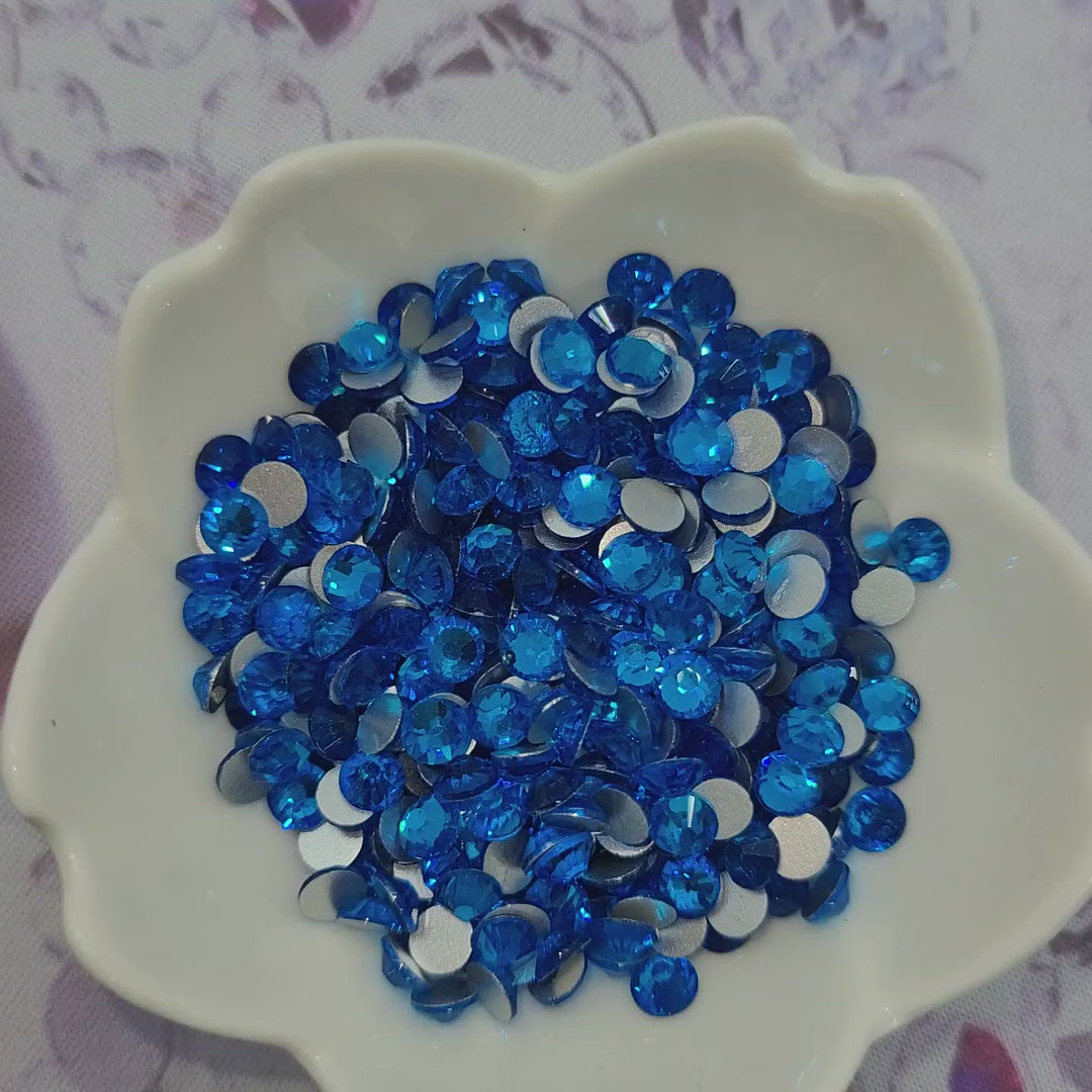 Capri Blue - KiraKira Glass Rhinestones by CrystalNinja