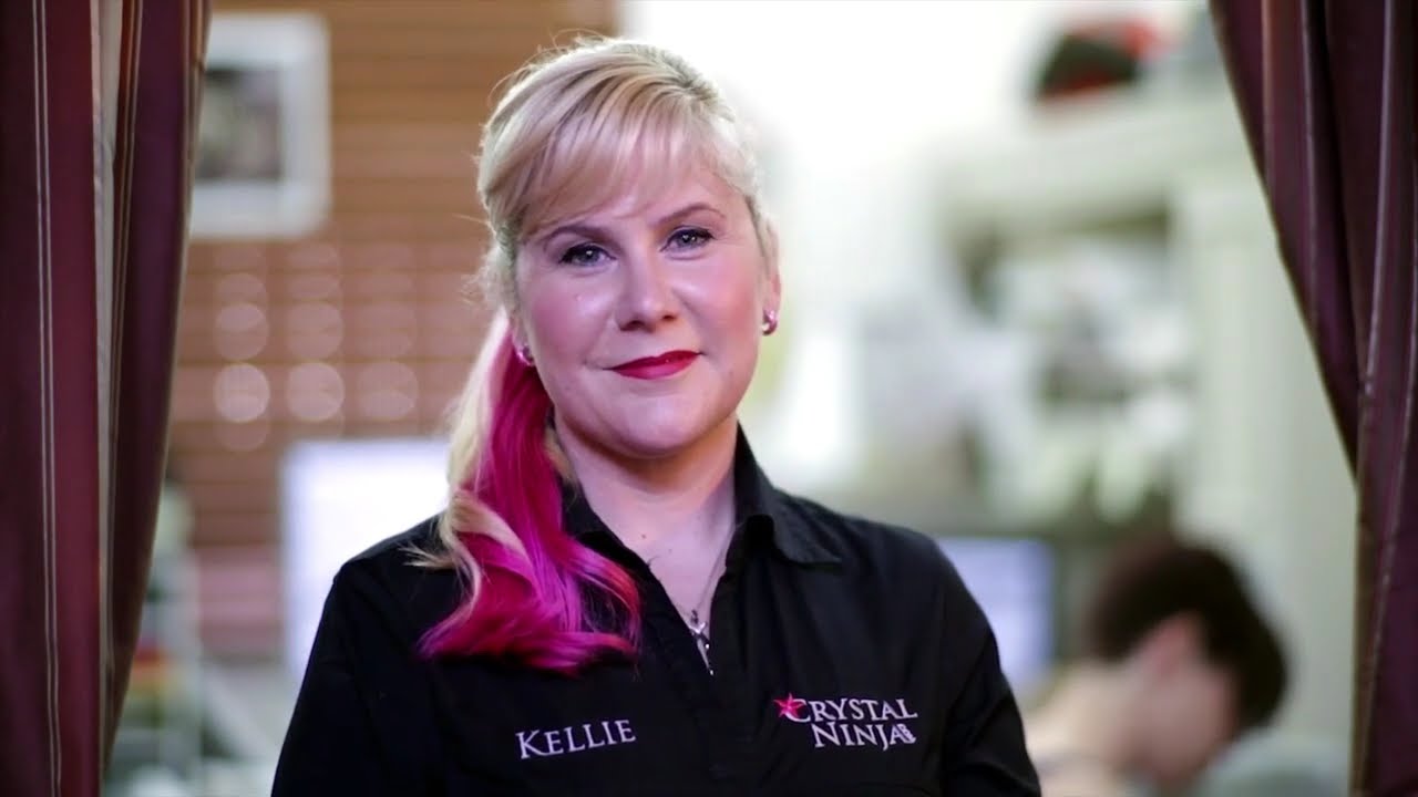 Crystal Katana rhinestone pick up tool tutorial by inventor Kellie DeFries