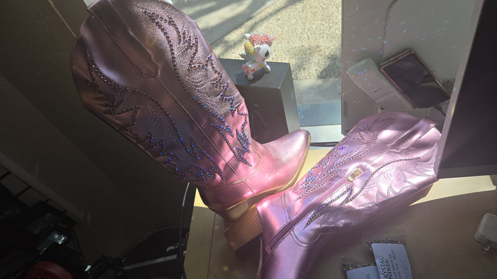 Metallic PINK Cowboy boots Size 9