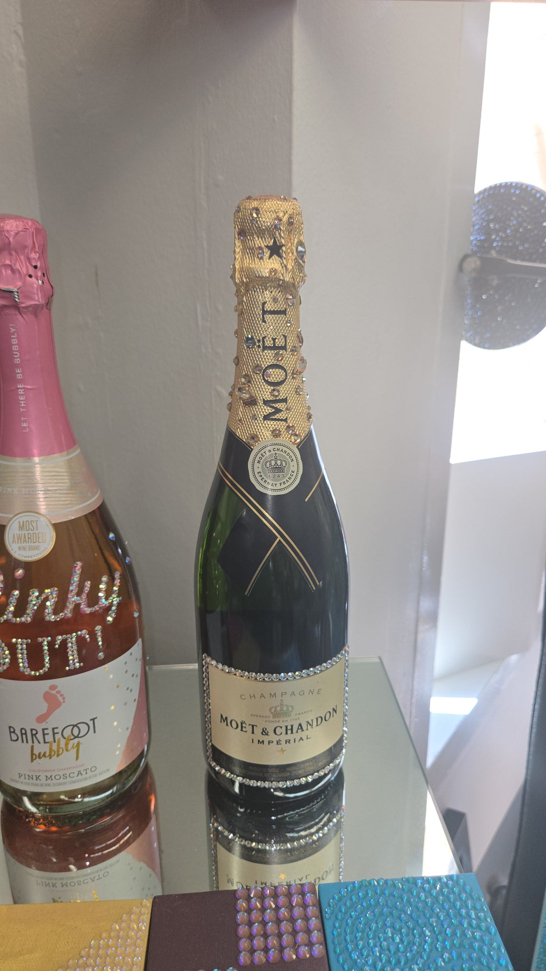 750ml Moet with Skeratski Crystals
