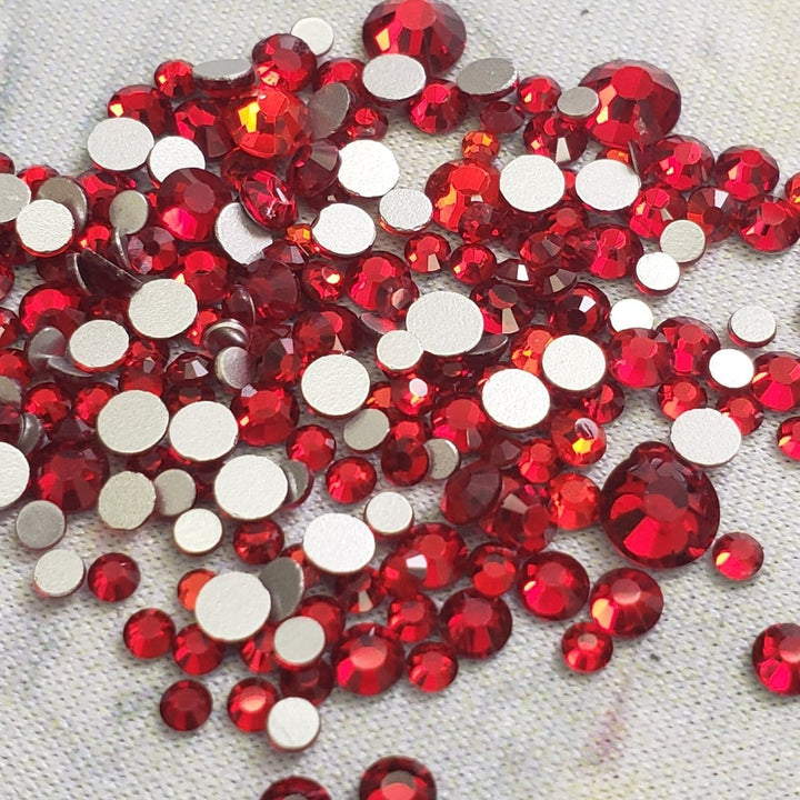 Light Siam - KiraKira Glass Rhinestones by CrystalNinja