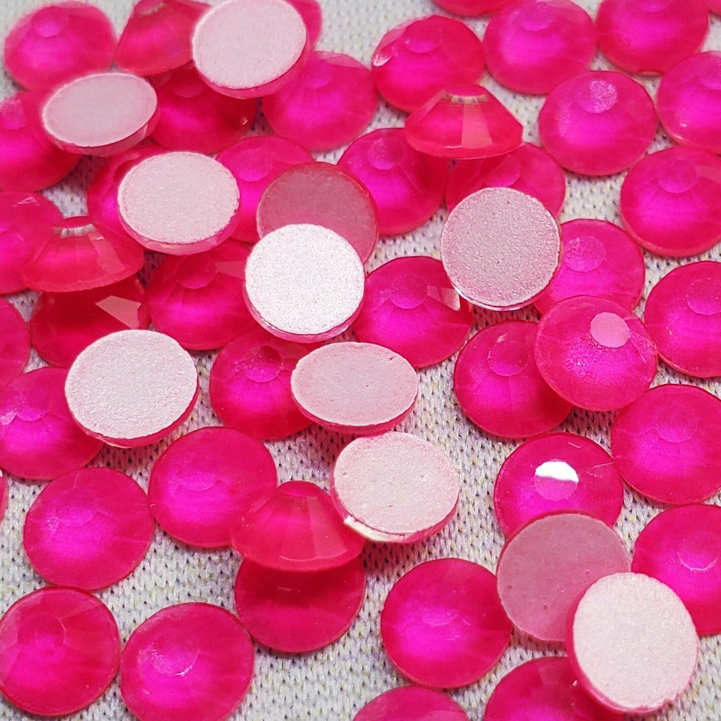 Neon Rose LTD Rhinestones | KiraKira Glass Flatback | CrystalNinja