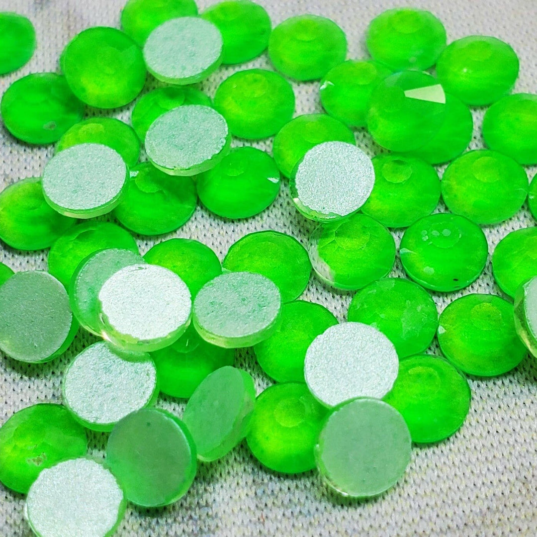Neon Green - KiraKira Glass Rhinestones by CrystalNinja