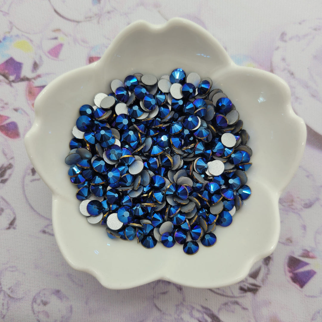 Metallic Blue - KiraKira Glass Rhinestones by CrystalNinja