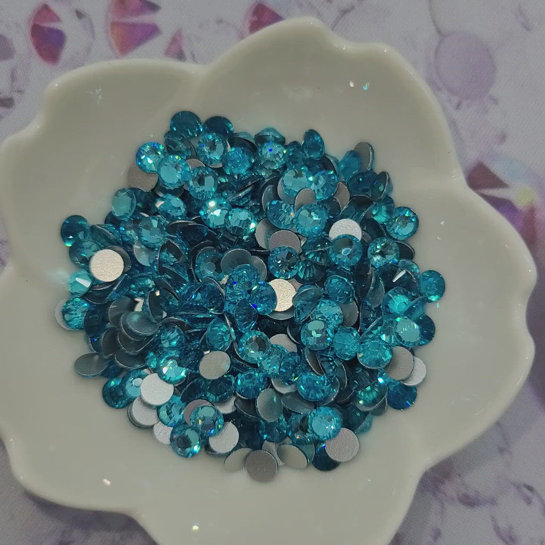 Aqua - KiraKira Glass Rhinestones by CrystalNinja